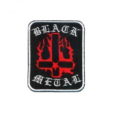 Нашивка вышитая Black Metal крест